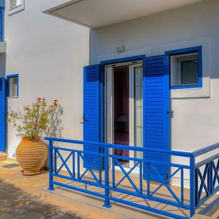 Elegant 1Br By Heraklion Beach Sun &Comfort Await Apartment Amoudara  Exterior photo